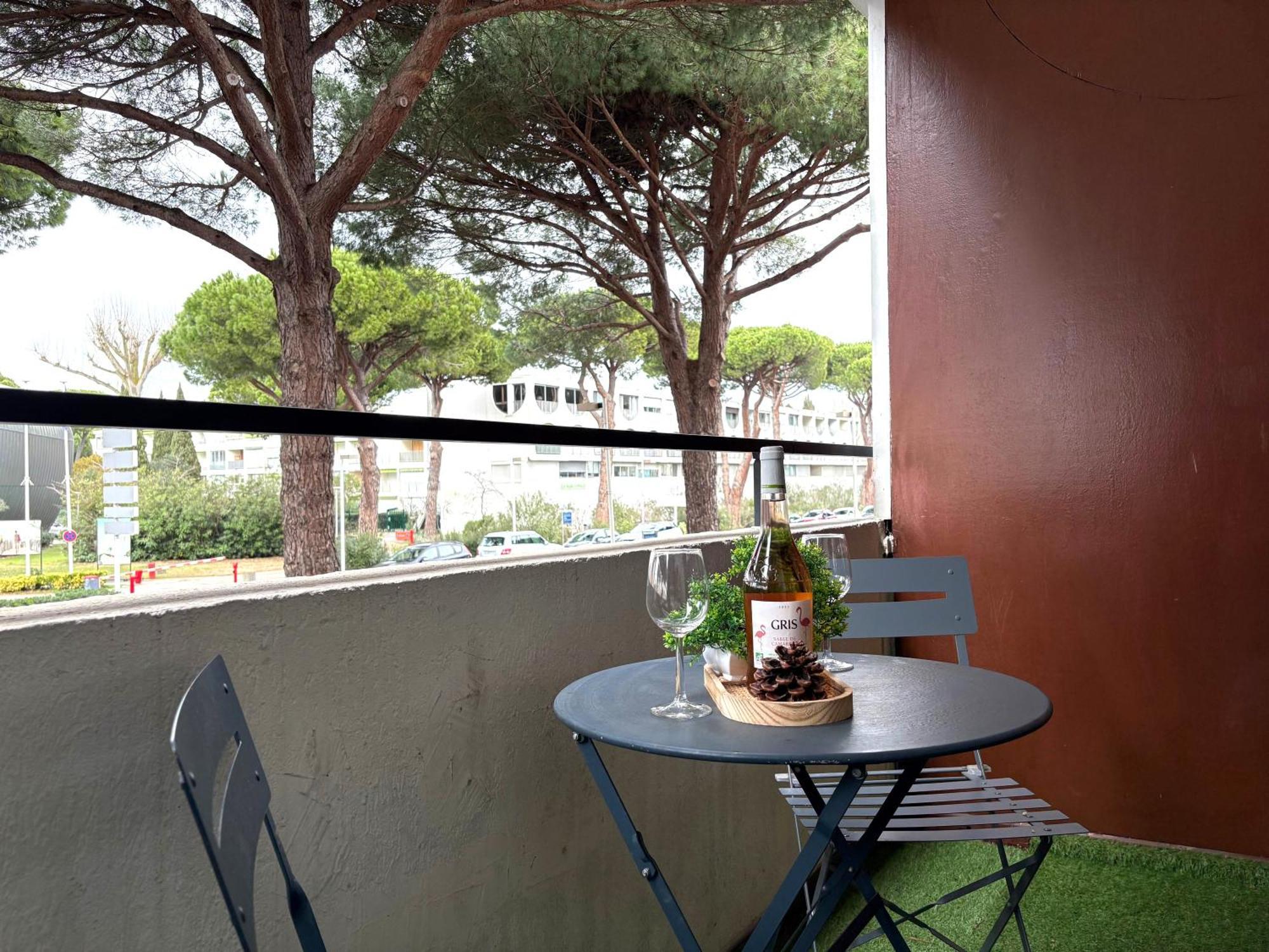 L'Amazone Studio Plein Centre Plages A 2Min Clim Wifi Sur Le Port - Top Prosconciergerie- La Grande-Motte Buitenkant foto